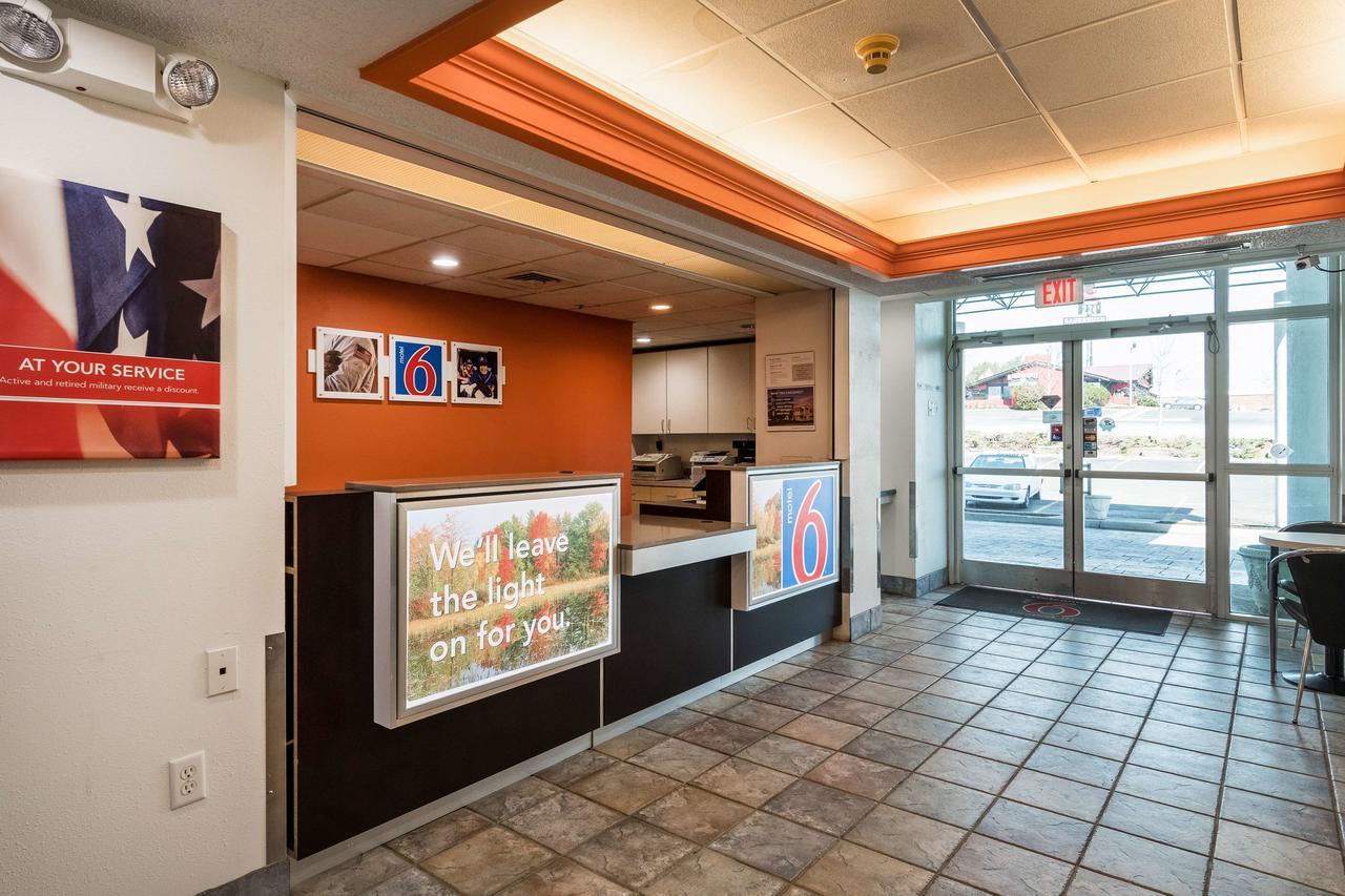 Motel 6-Newport, Tn Экстерьер фото
