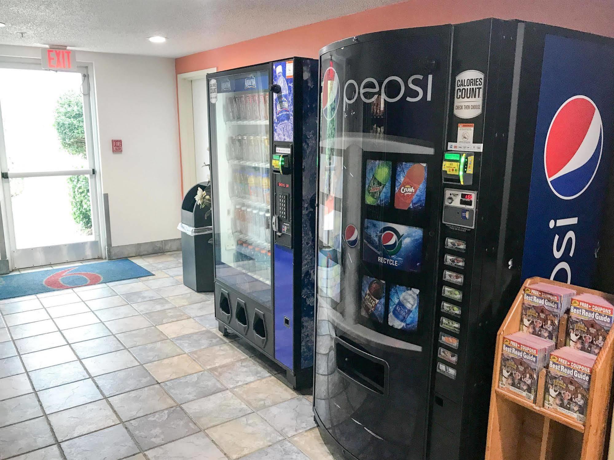 Motel 6-Newport, Tn Экстерьер фото